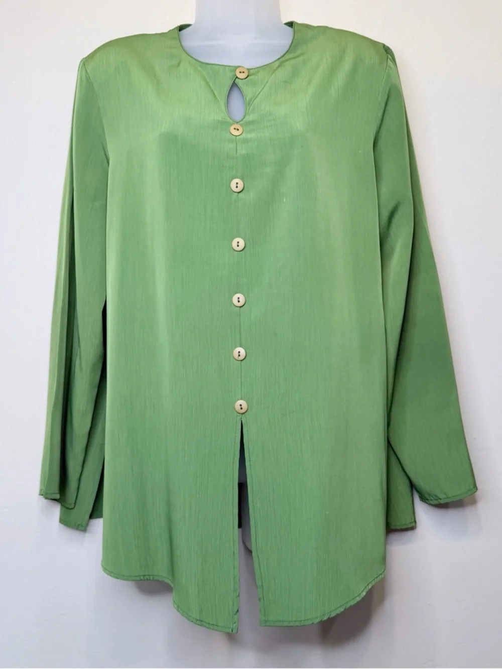 MS | VTG Kelly Green Button Front Long Sleeve Soft Tunic Top Lightweight Blouse - Picture 2 of 11
